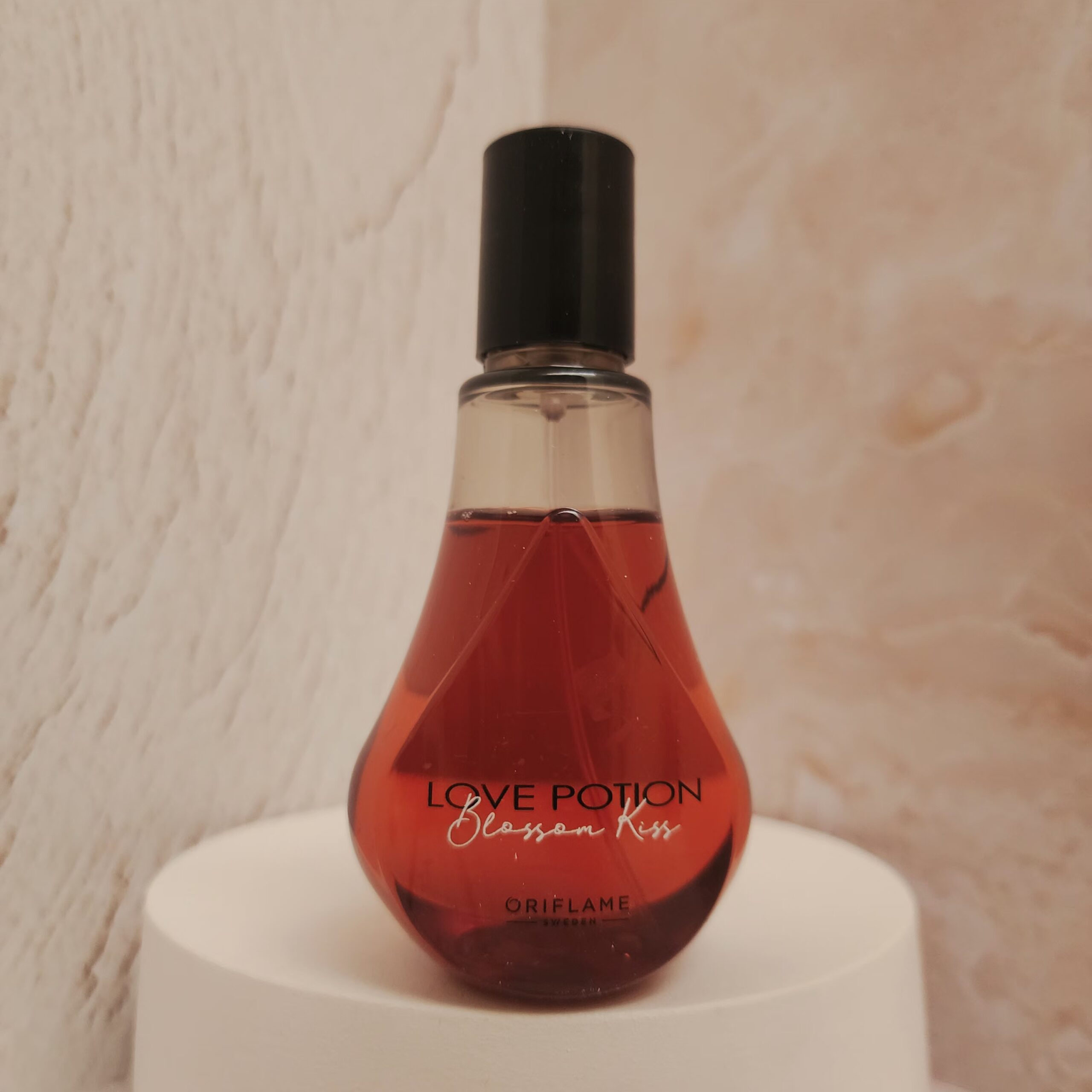 بادی میست لاوپوشن بلاسم کیس