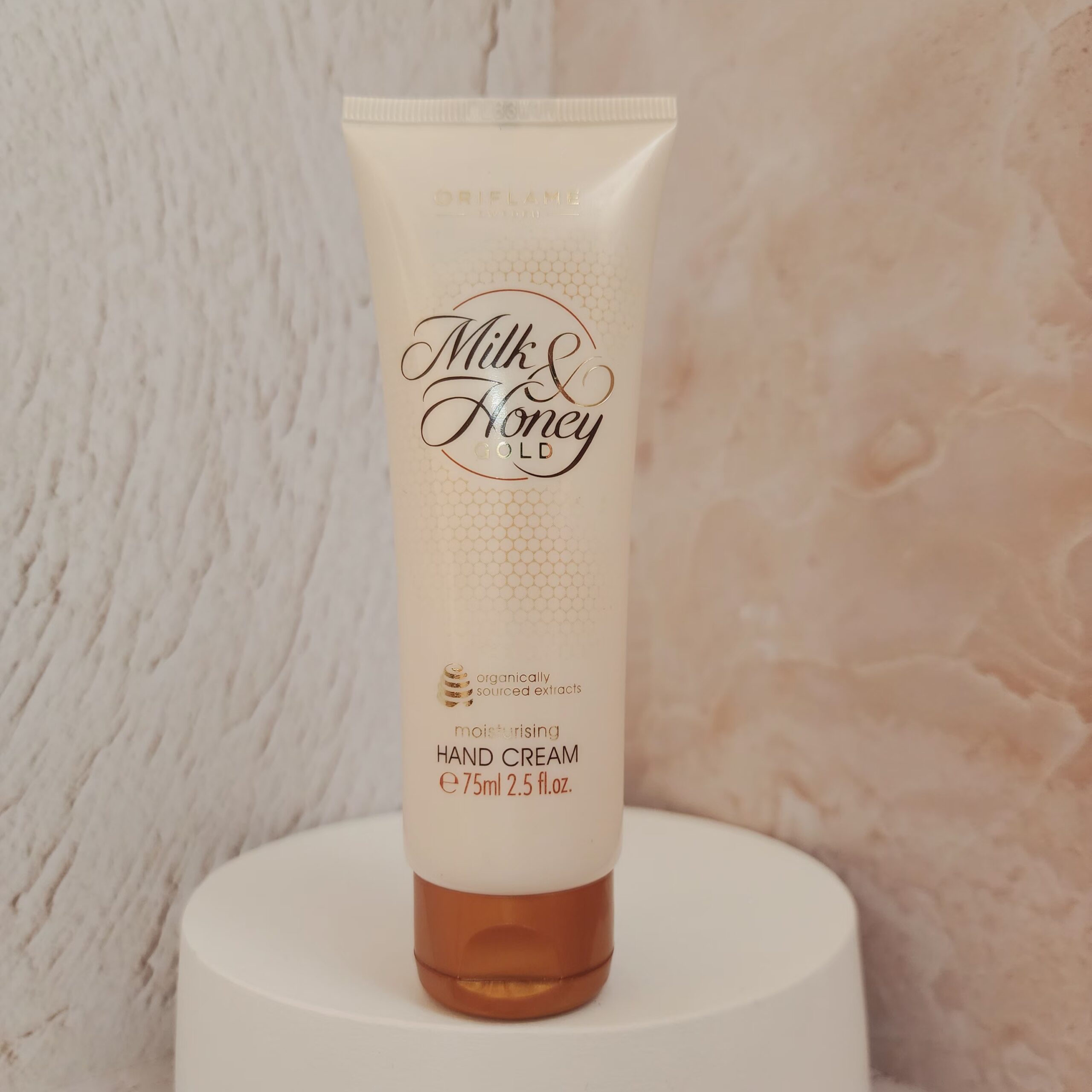 کرم دست شیر و عسل اوریفلیم