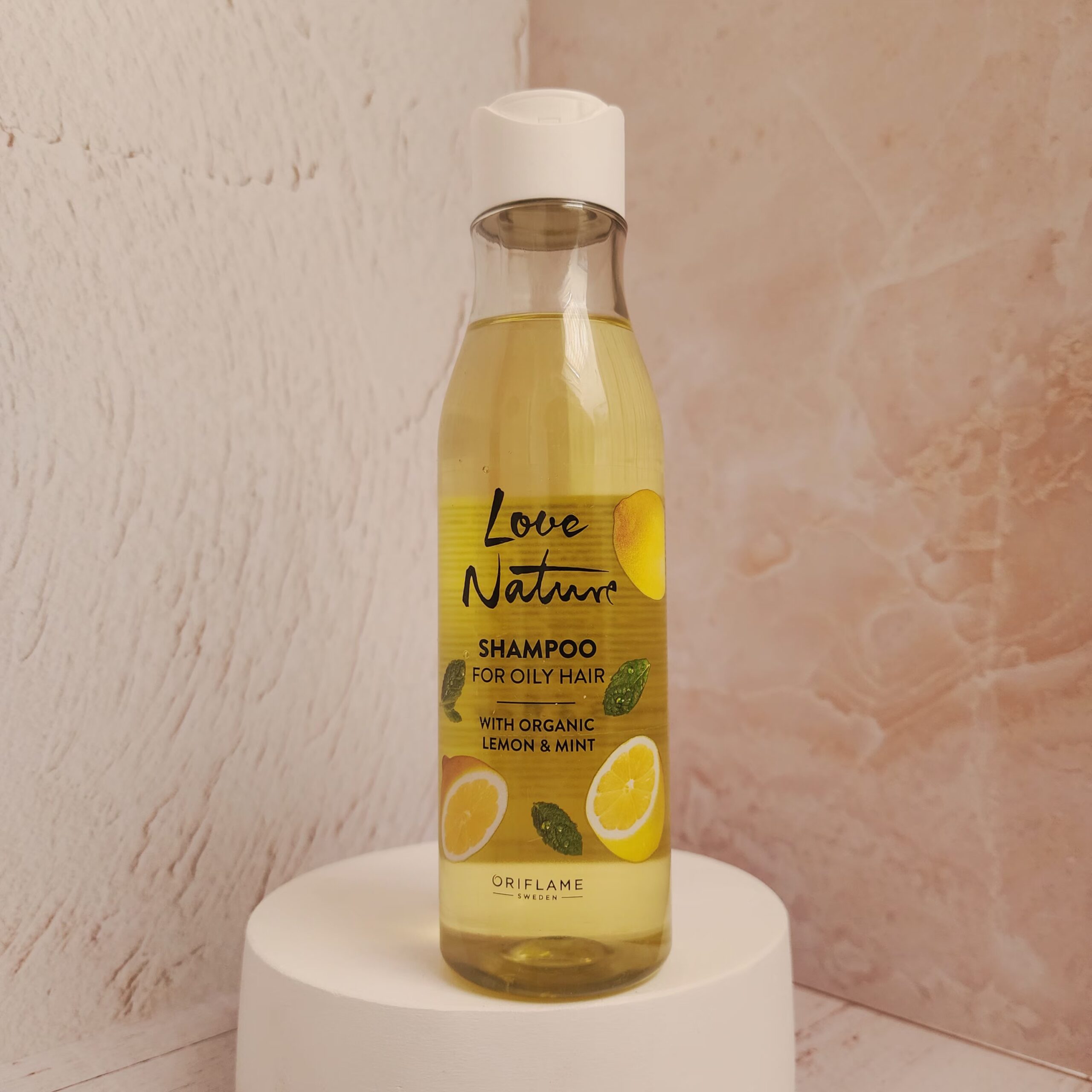 شامپو لیمو و نعناع لاونیچر