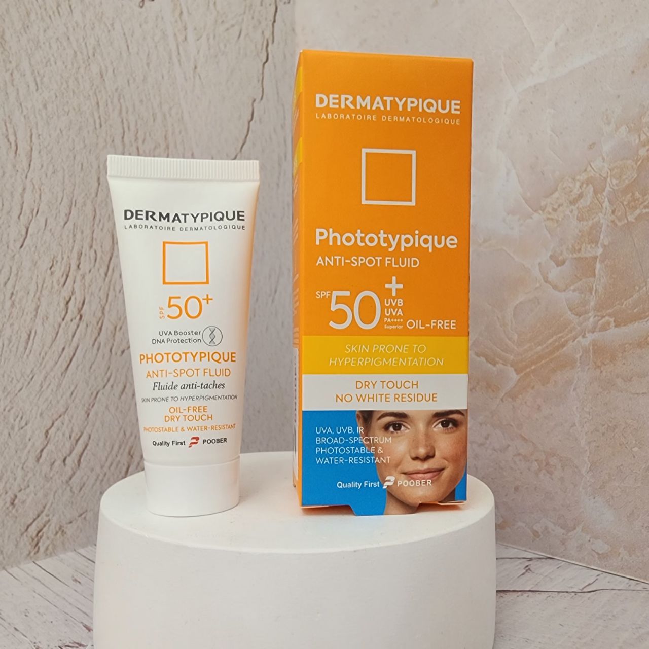 کرم ضد آفتاب رنگی درماتیپیک مدل فتوتیپیک با SPF50 مناسب پوست چرب حجم 50 میلی لیتر
