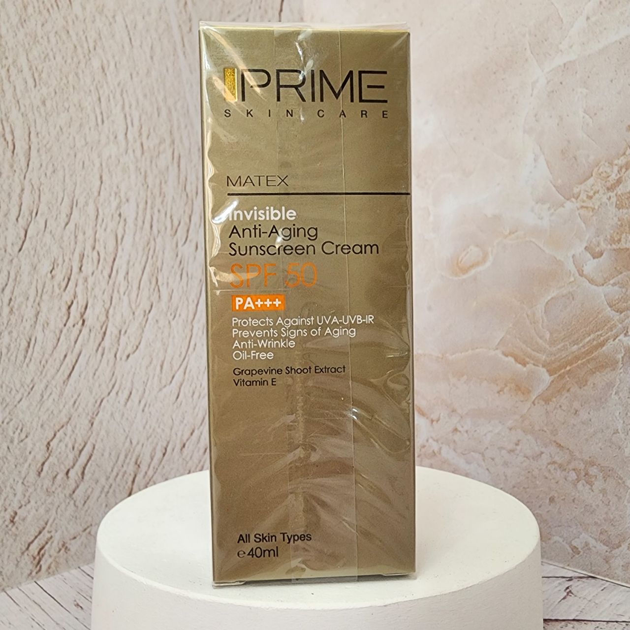 کرم ضد آفتاب بی رنگ پرایم مدل Rejuvenating با SPF50 حجم 40 میلی لیتر